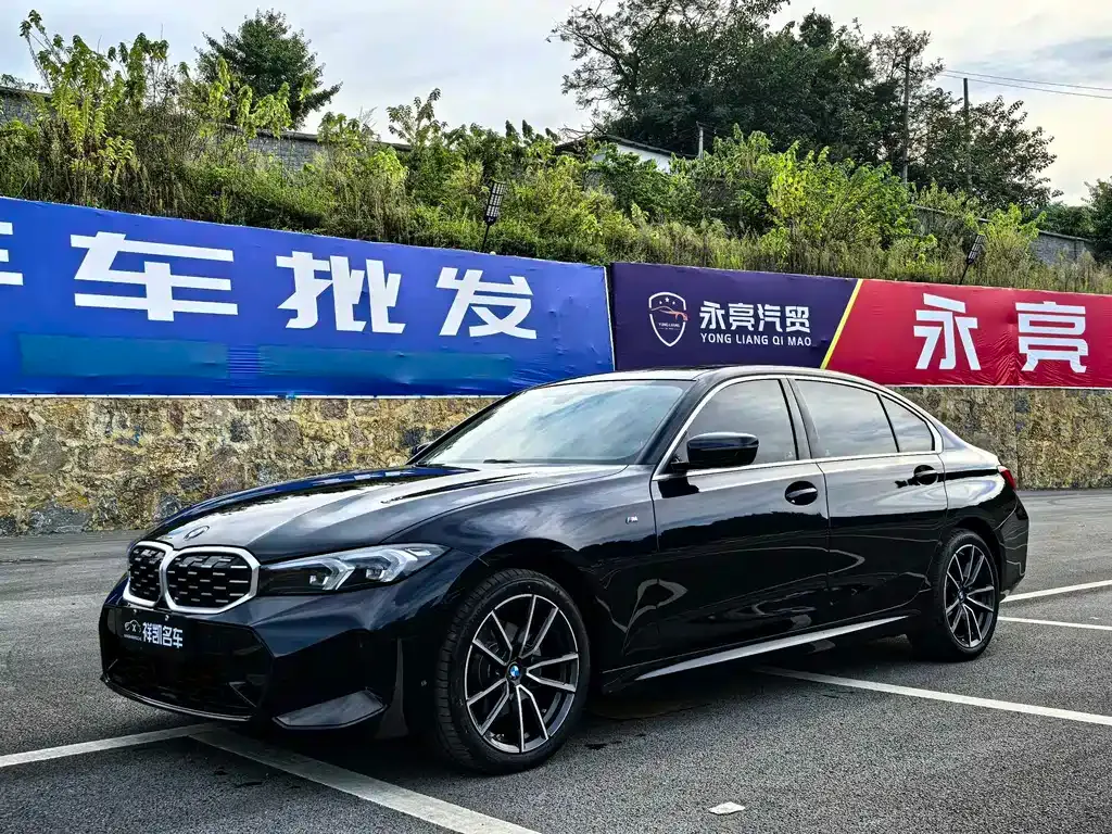 BMW 3 Series — фото 1
