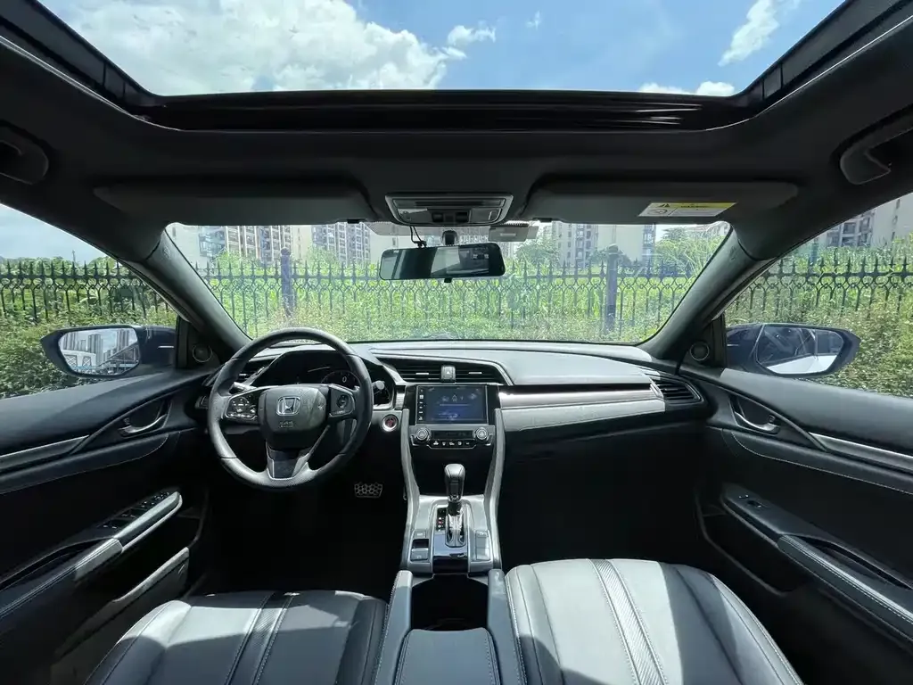 Honda Civic — фото 6