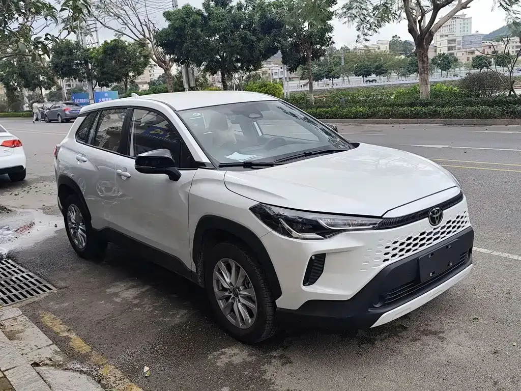 Toyota Corolla Cross 2026 из CN, фото 7