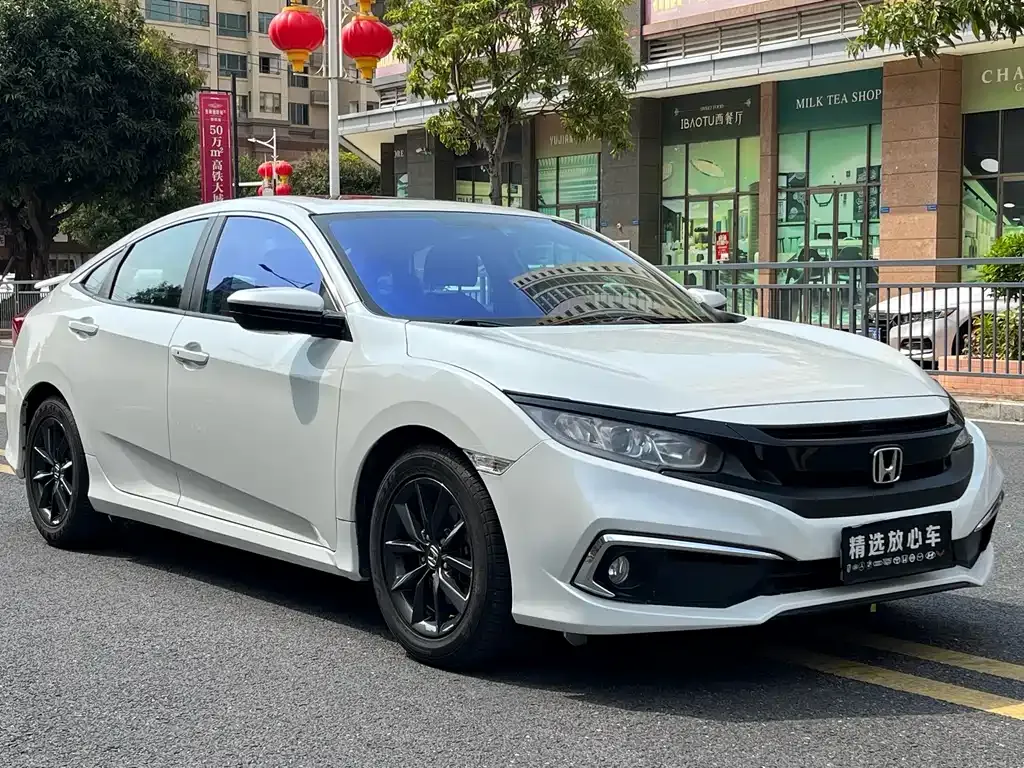 Honda Civic — фото 7