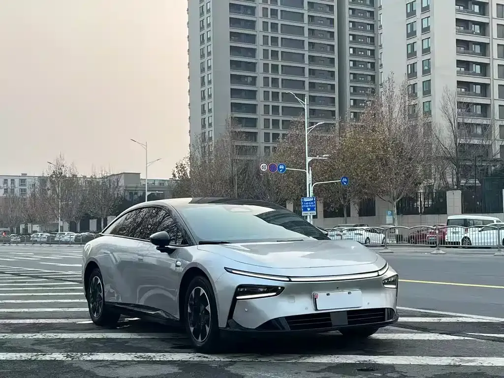 XPeng P7+ 2024 из CN, фото 5