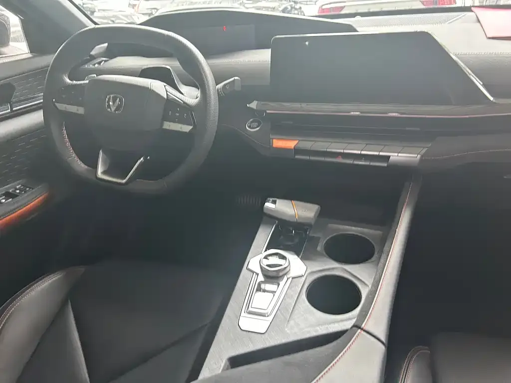 Changan UNI-V 2022 из CN, фото 7