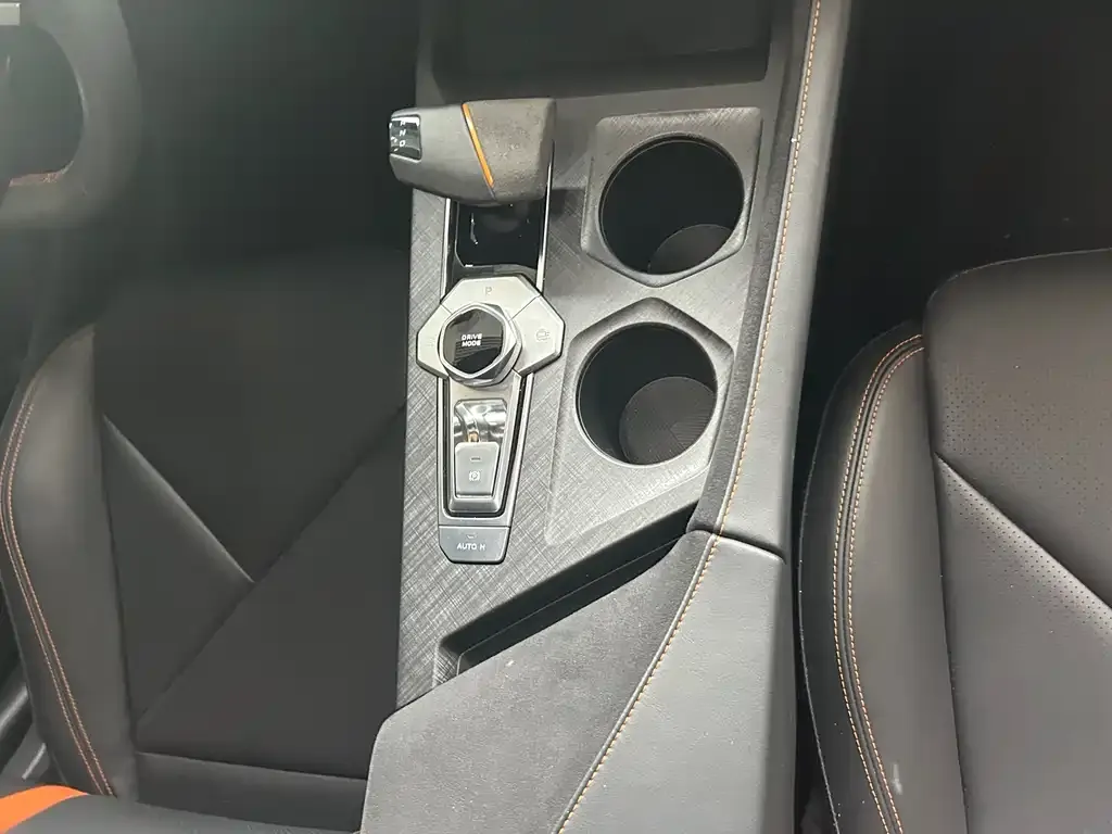 Changan UNI-V 2022 из CN, фото 4