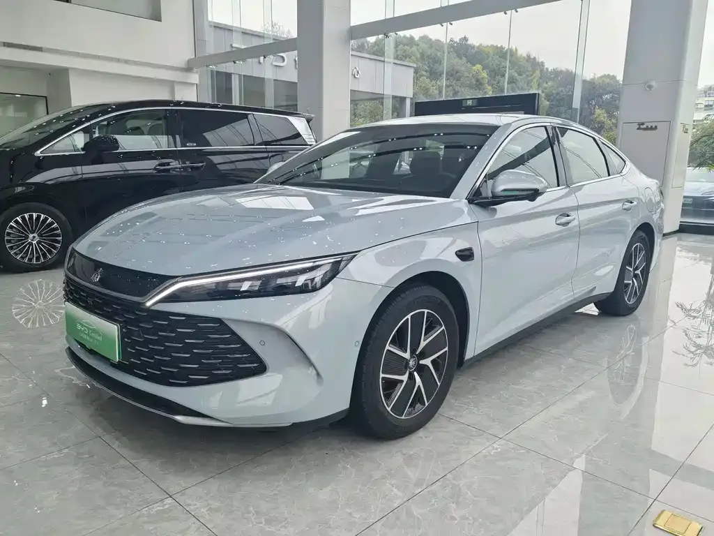 BYD Qin L — фото 1