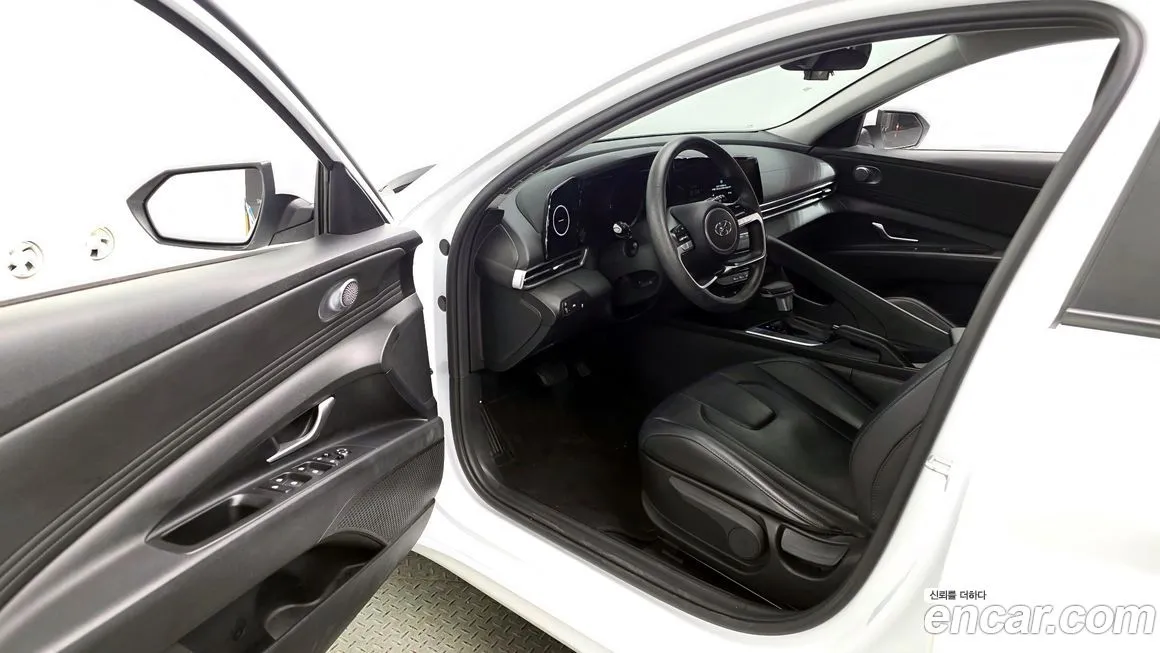 Hyundai AVANTE 2022 из KR, фото 10