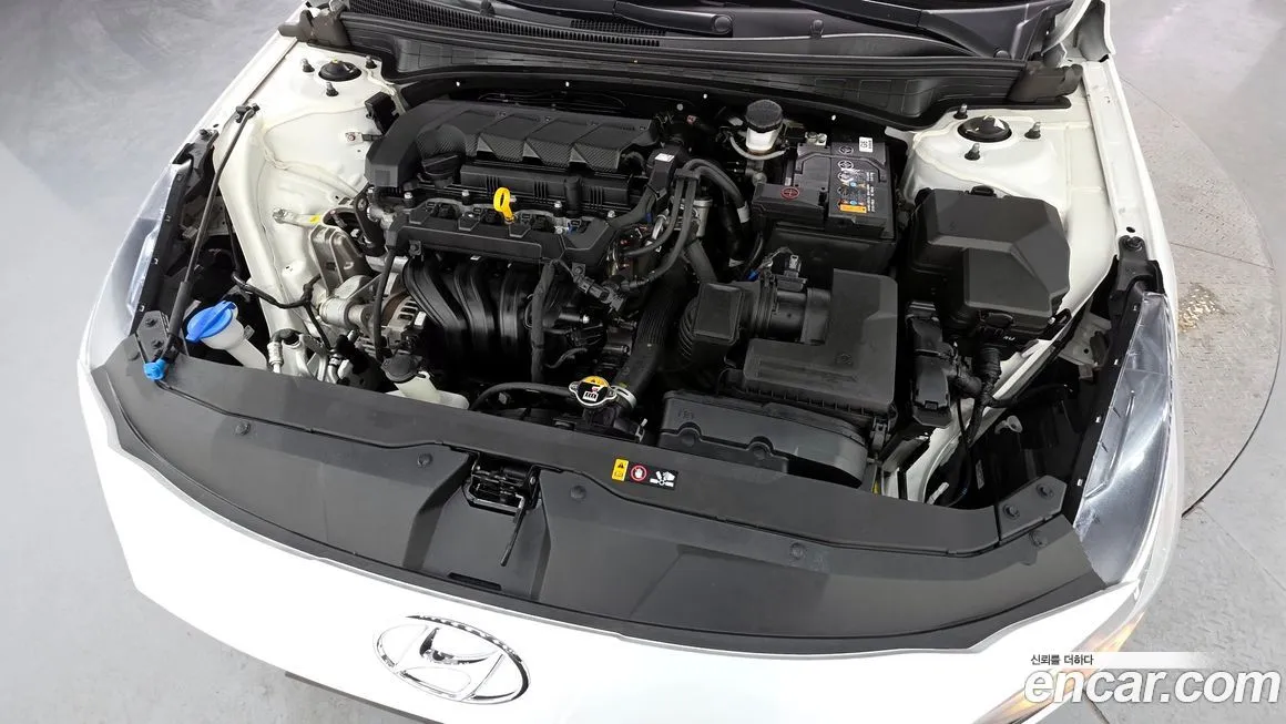 Hyundai AVANTE 2022 из KR, фото 7