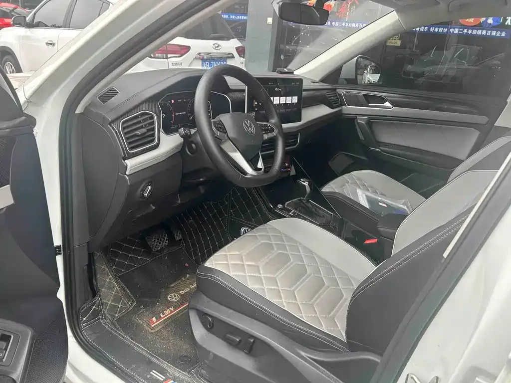 Volkswagen Tayron 2023 из CN, фото 4