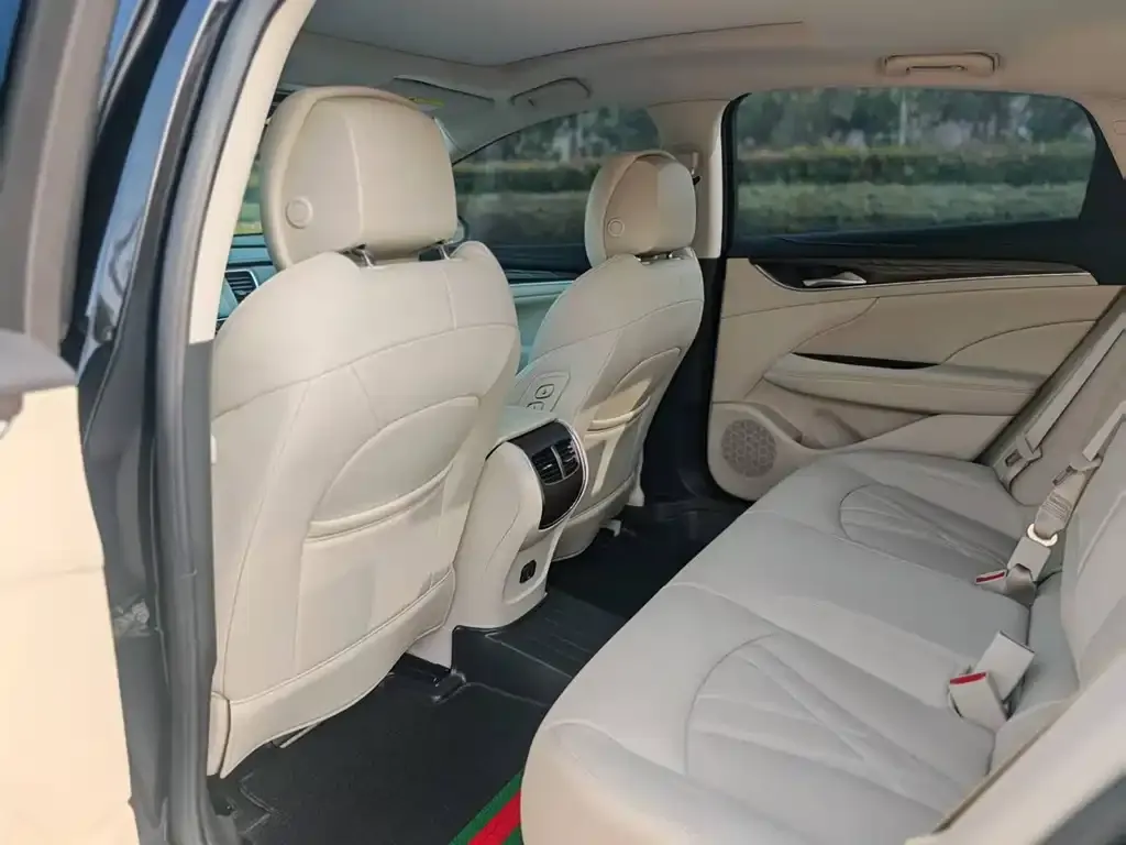 Buick LaCrosse 2022 из CN, фото 5