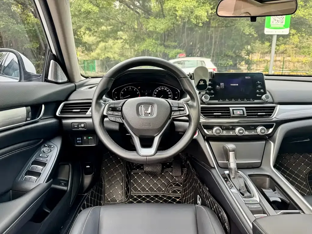 Honda Inspire — фото 10