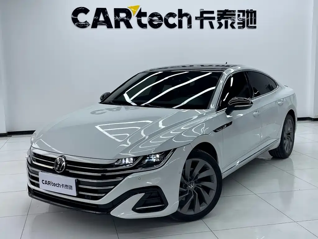 Volkswagen CC 2023 из CN, фото 1