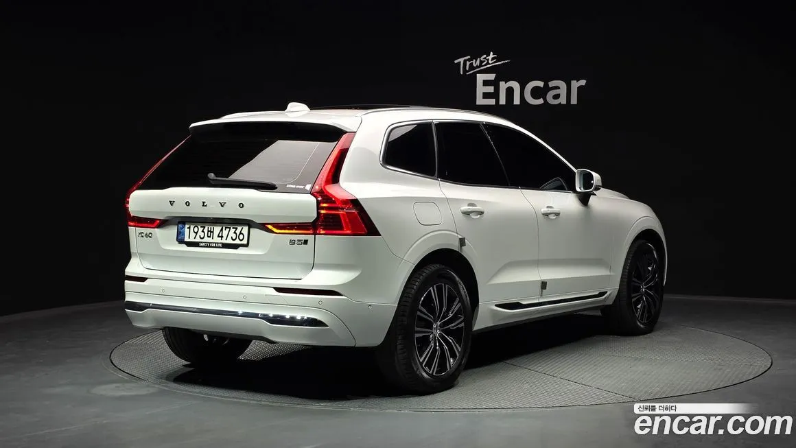Volvo XC60 2022 из KR, фото 4