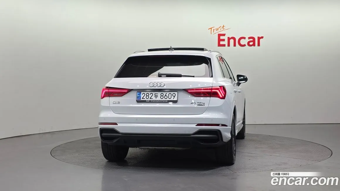 Audi Q3 2023 из KR, фото 2
