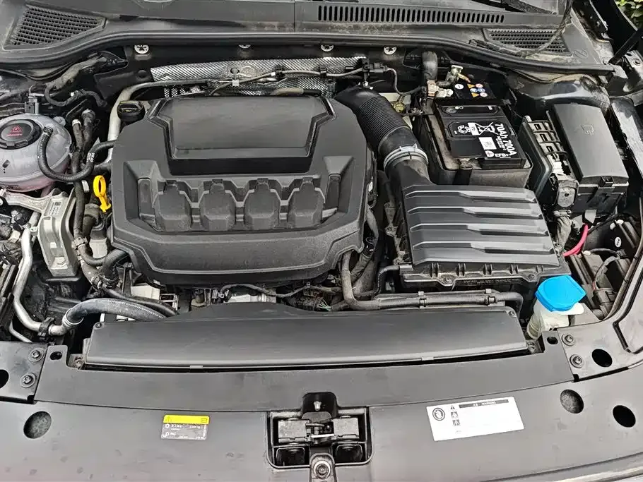 Volkswagen Passat — фото 7
