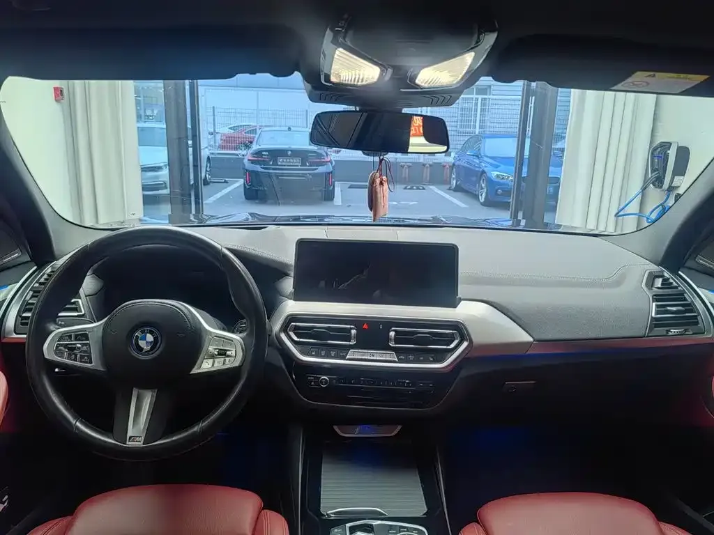BMW iX3 2024 из CN, фото 3