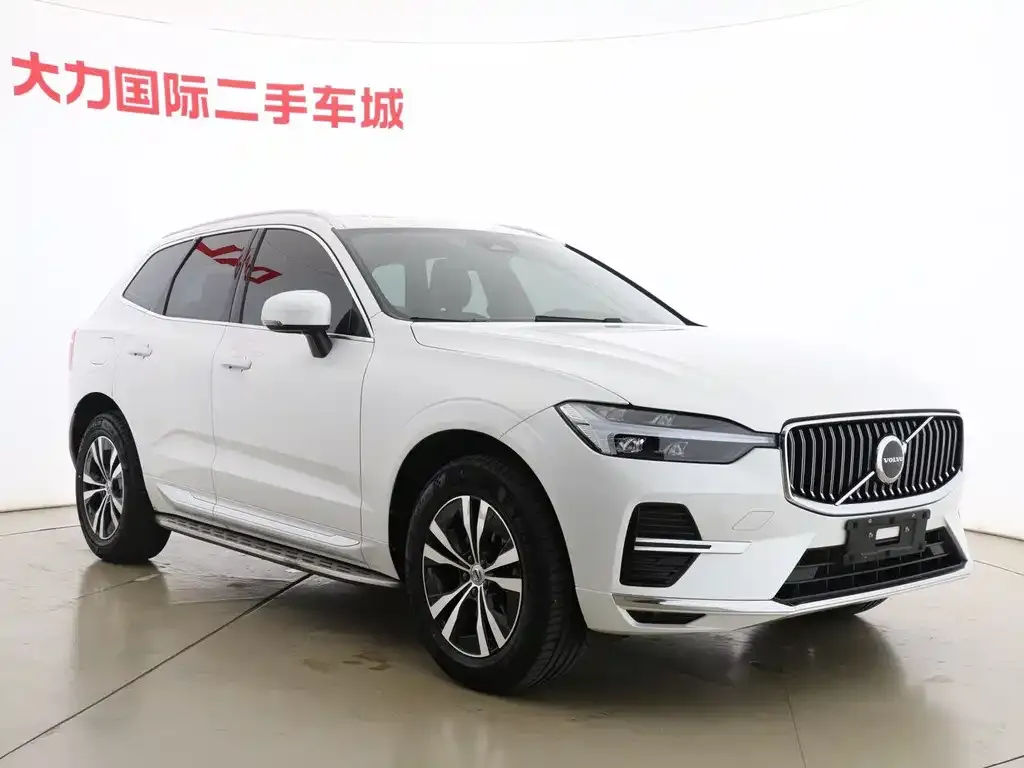 Volvo XC60 2023 из CN, фото 10