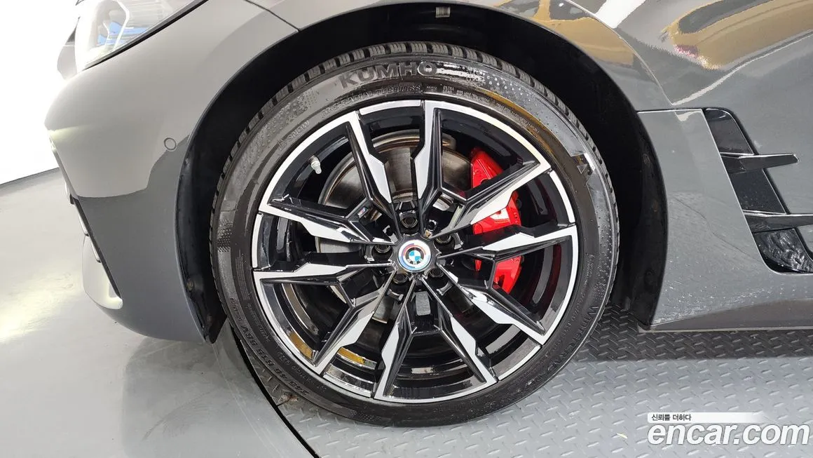 BMW i4 2023 из KR, фото 6