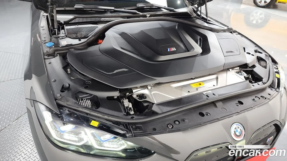 BMW i4 2023 из KR, фото 7