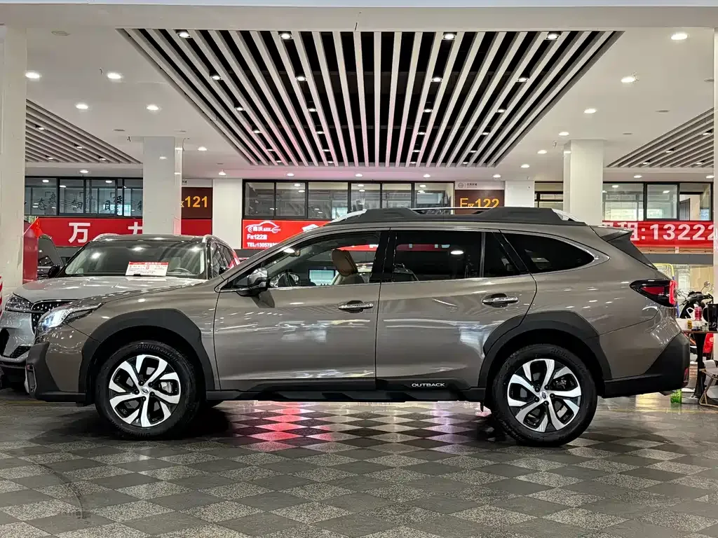 Subaru Outback 2021 из CN, фото 10