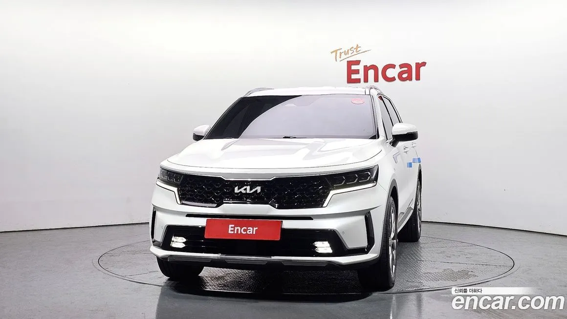 Kia Sorento — фото 7