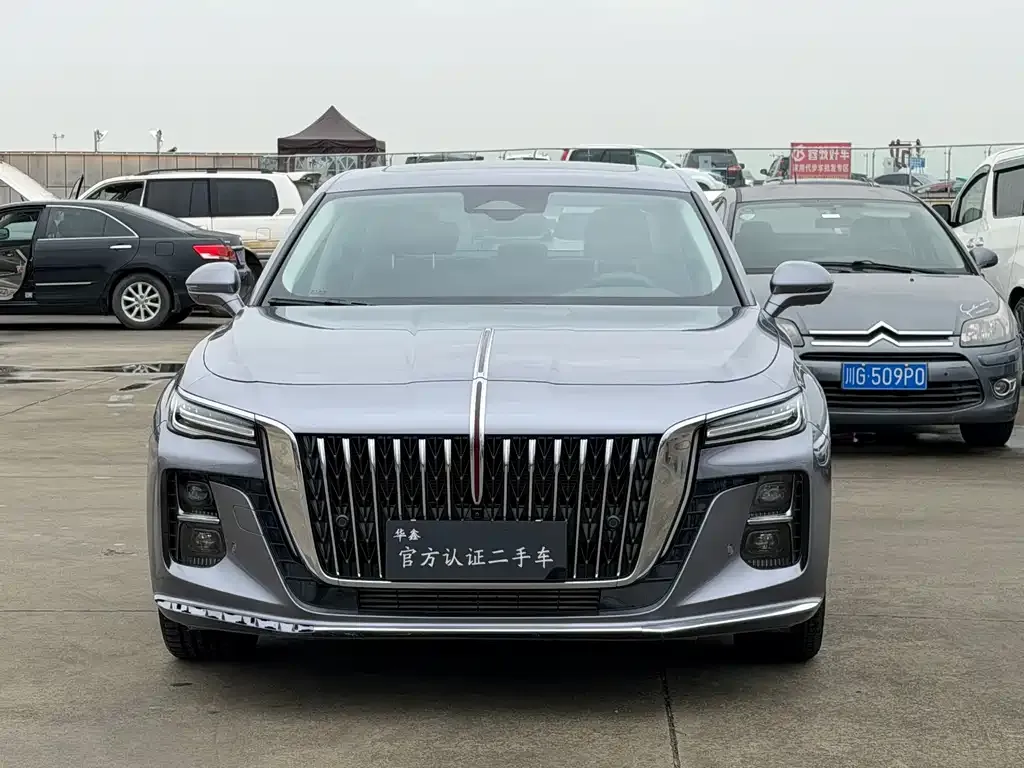 Hongqi H5 — фото 10