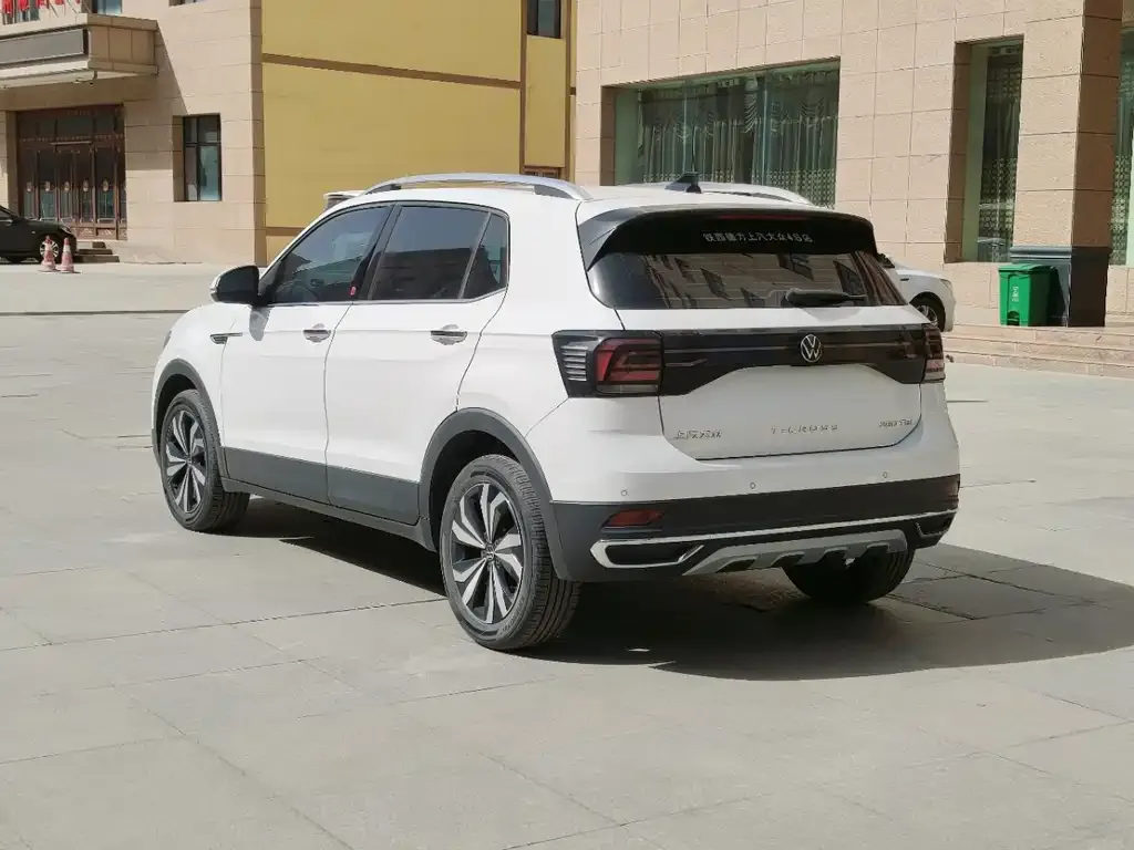 Volkswagen T-Cross — фото 4