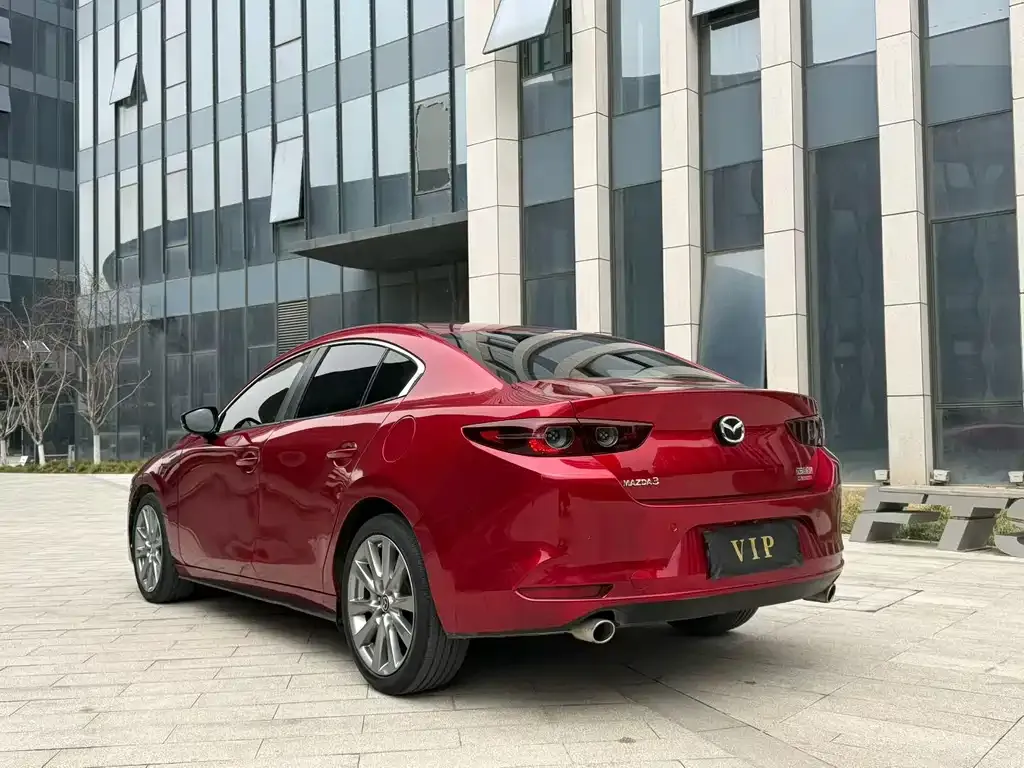 Mazda 3 Axela 2021 из CN, фото 4