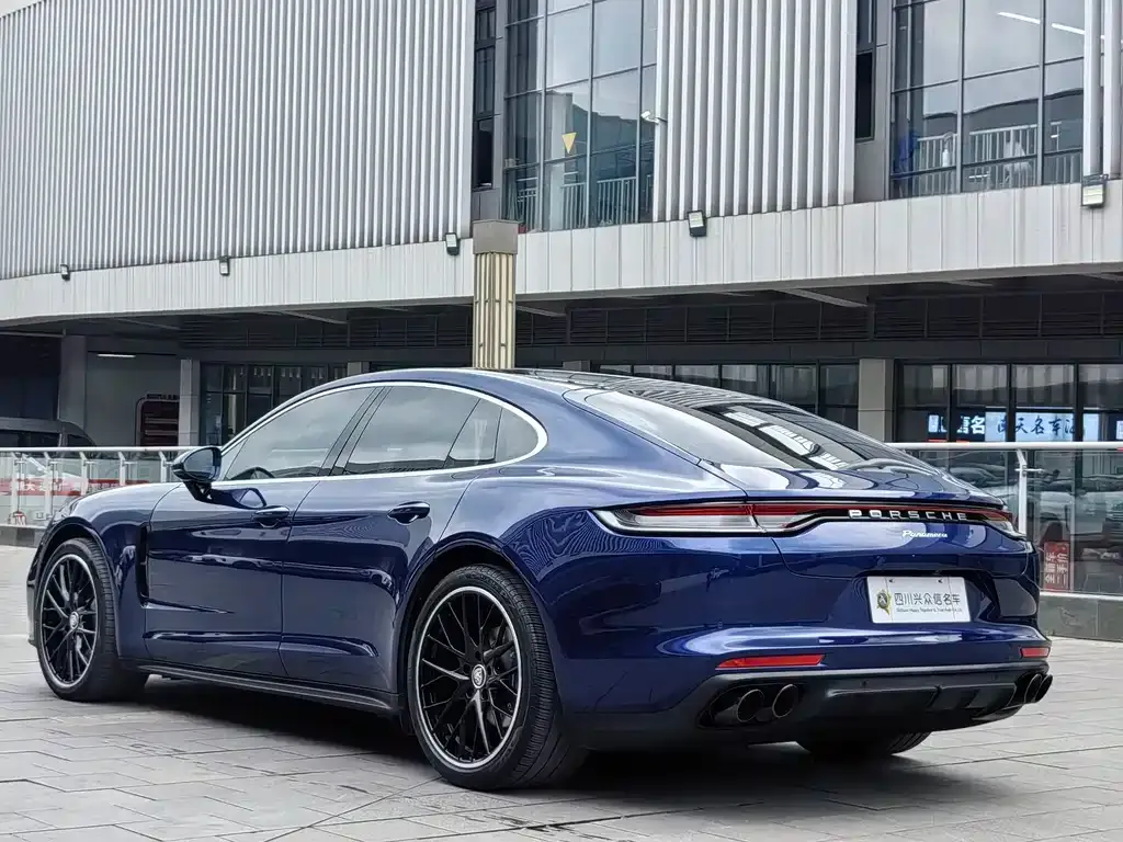Porsche Panamera — фото 5