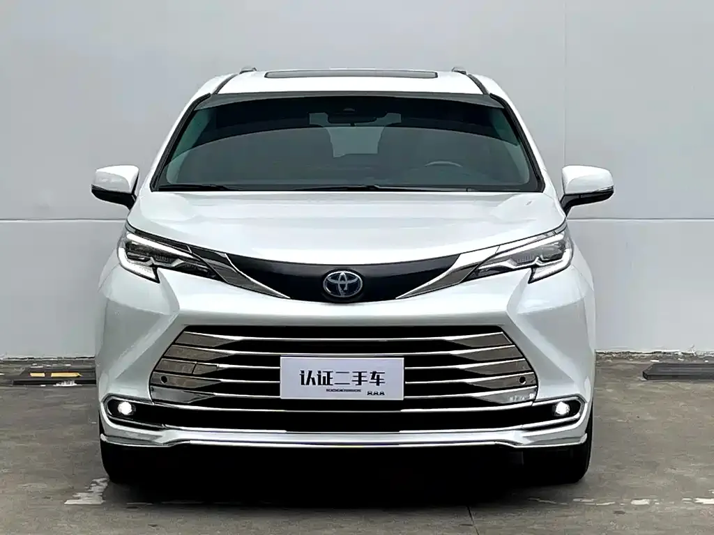Toyota Sienna 2022 из CN, фото 6