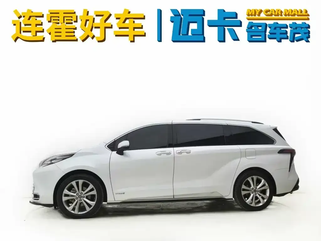Toyota Sienna — фото 2