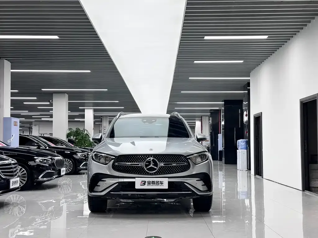 Mercedes-Benz GLC — фото 4
