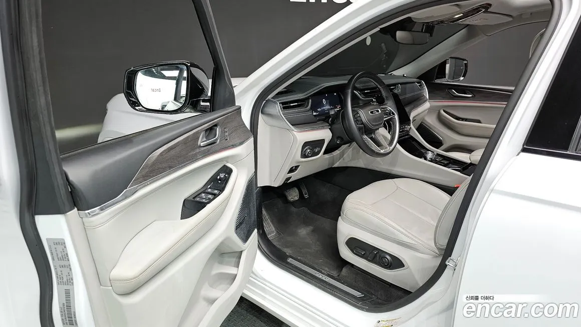 Jeep Cherokee 2021 из KR, фото 9