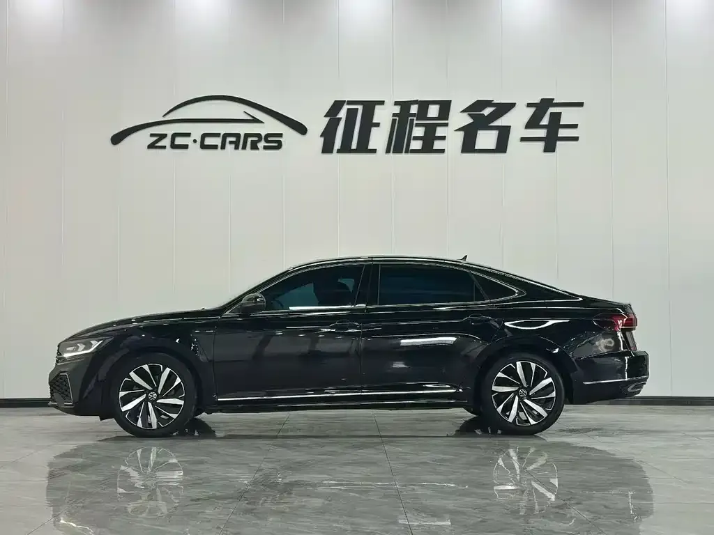 Volkswagen Passat — фото 4