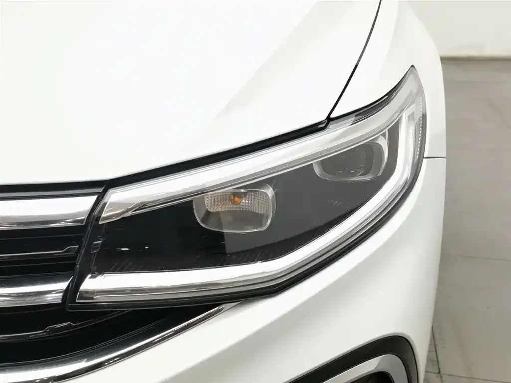Volkswagen Bora 2024 из CN, фото 5