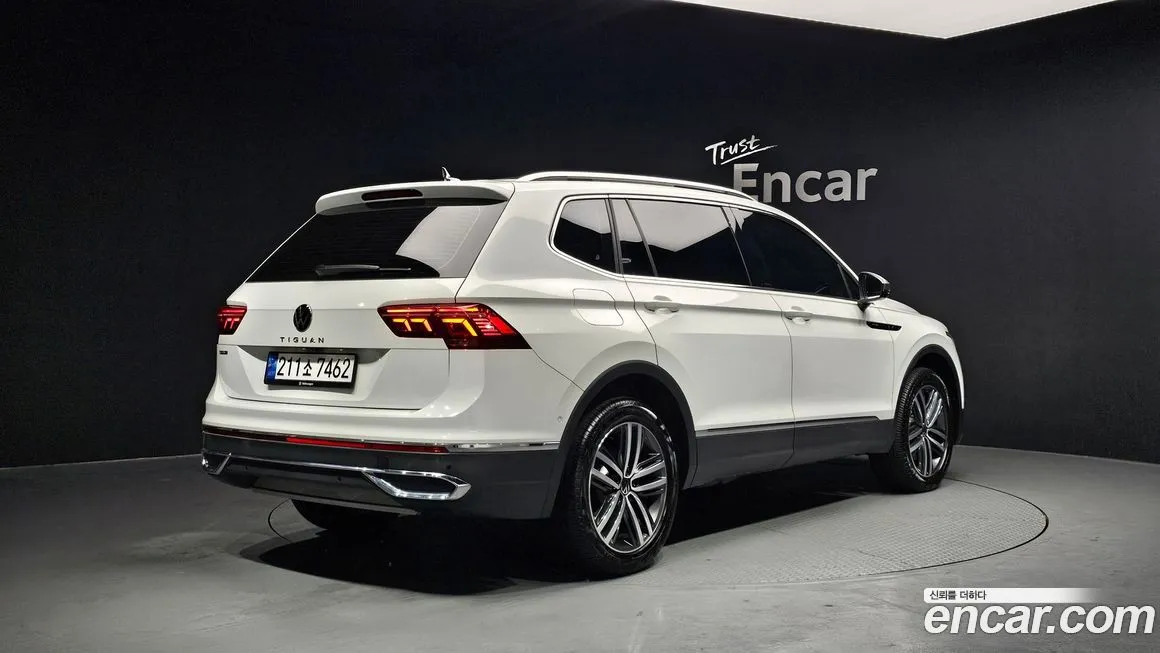 Volkswagen Tiguan — фото 3