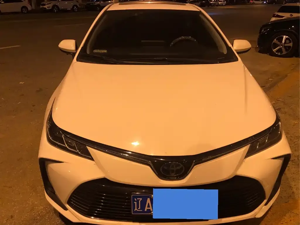 Toyota Corolla 2022 из CN, фото 1