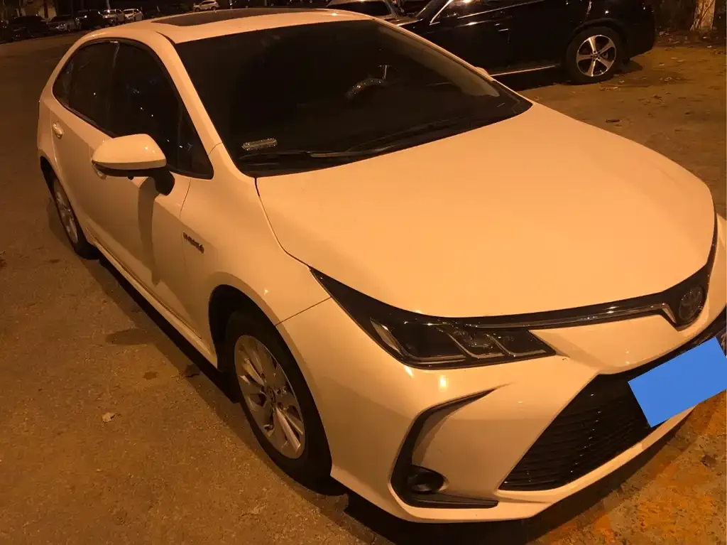 Toyota Corolla 2022 из CN, фото 8