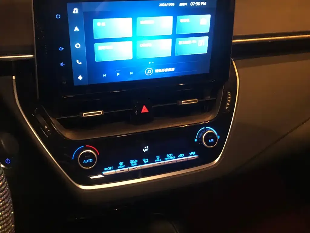 Toyota Corolla 2022 из CN, фото 6