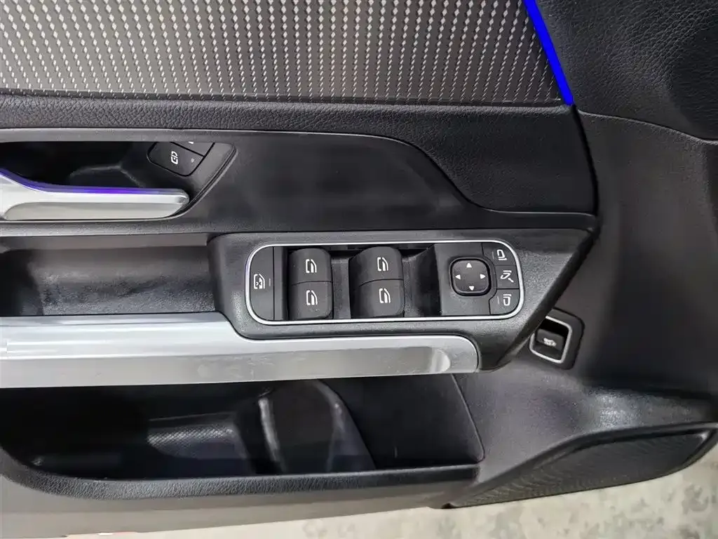 Mercedes-Benz GLB 2022 из CN, фото 10