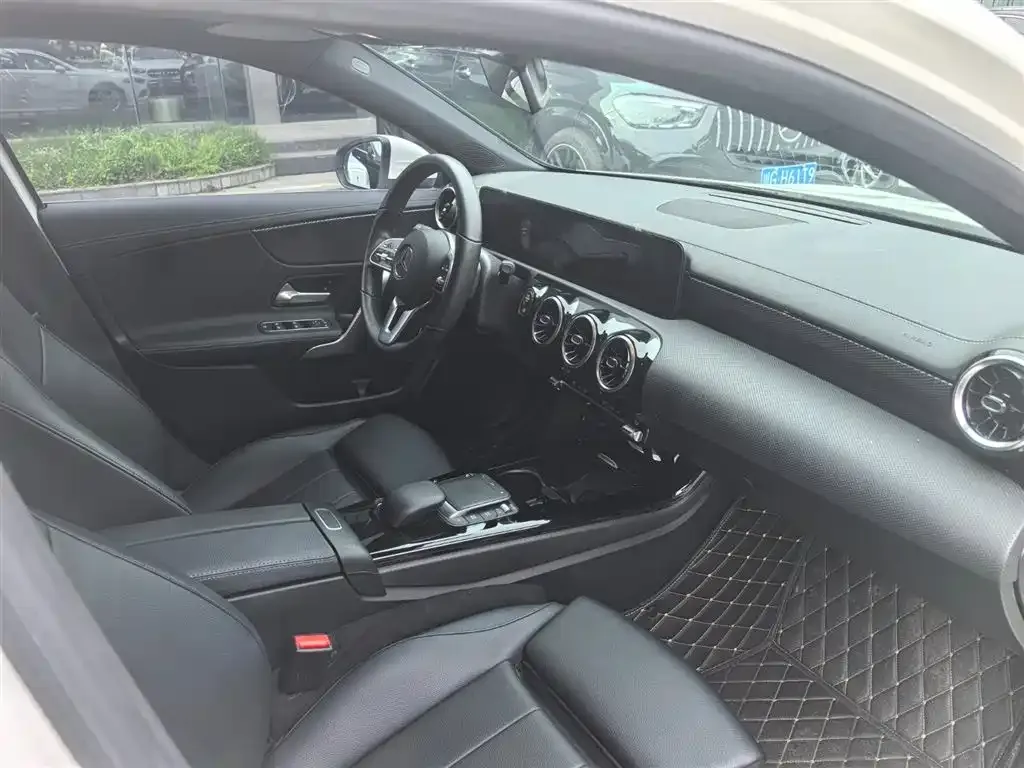 Mercedes-Benz A-Class 2021 из CN, фото 8