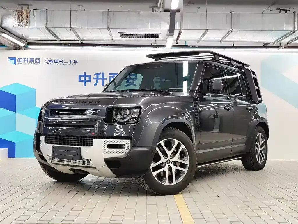 Land Rover Defender — фото 1