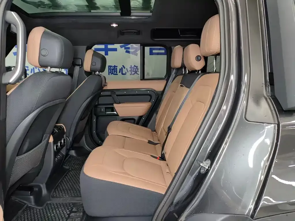Land Rover Defender — фото 4