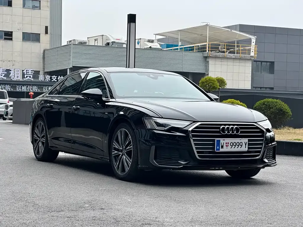 Audi A6L — фото 2