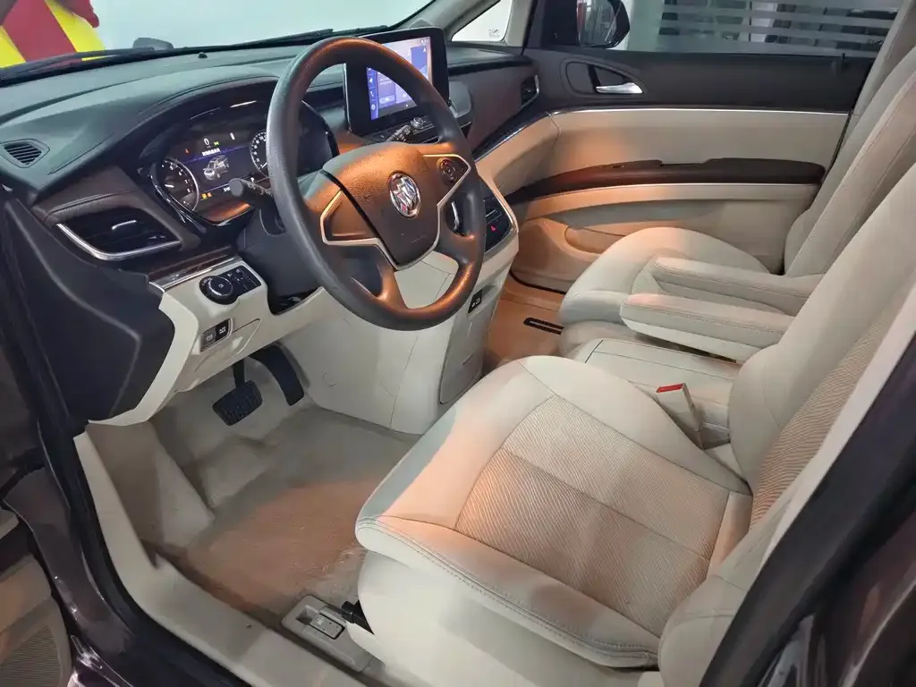 Buick GL8 2022 из CN, фото 5