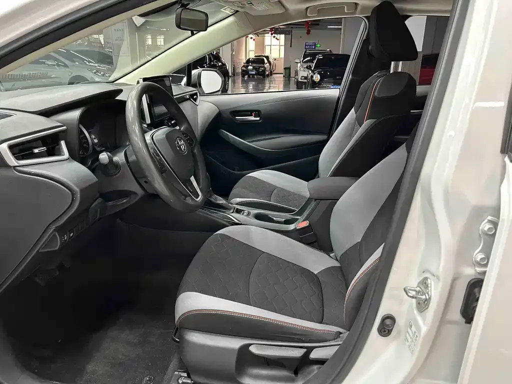 Toyota Corolla 2021 из CN, фото 6