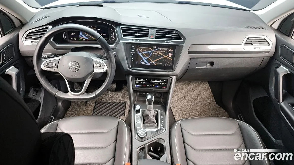 Volkswagen Tiguan 2023 из KR, фото 3