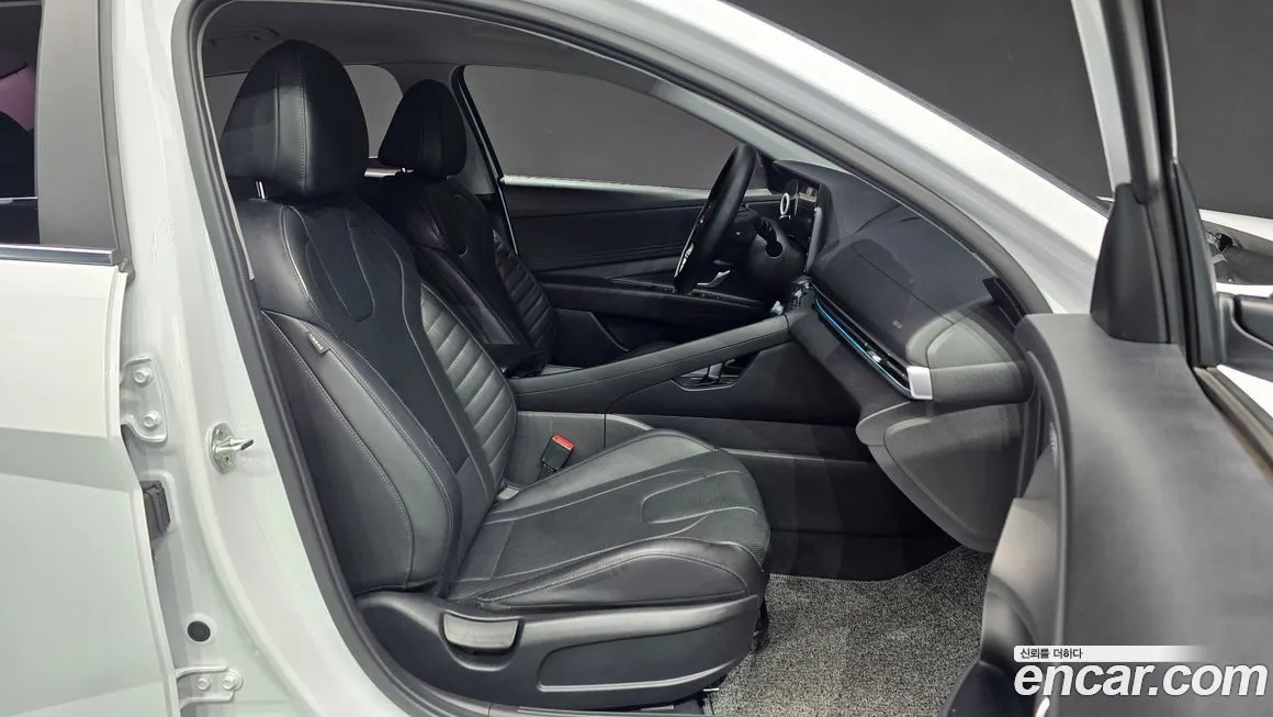 Hyundai AVANTE — фото 8
