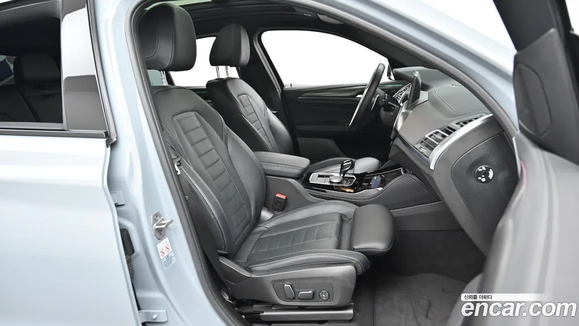 BMW X4 2024 из KR, фото 7