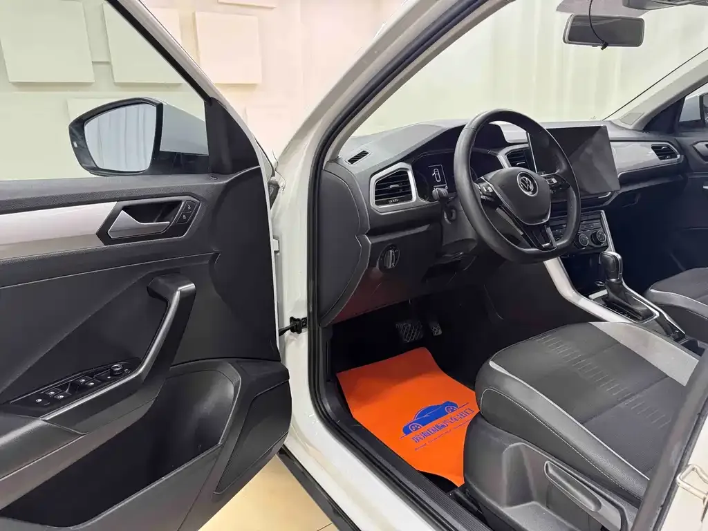 Volkswagen T-Roc 2022 из CN, фото 9