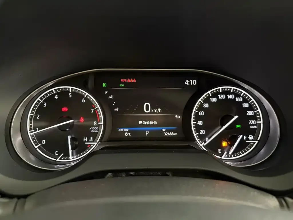 Toyota Venza 2023 из CN, фото 4