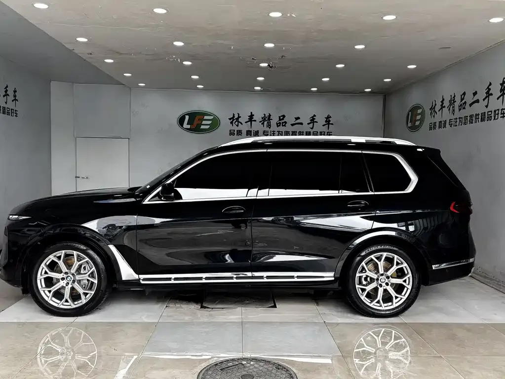 BMW X7 2023 из CN, фото 6